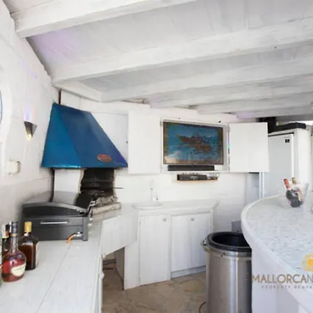 Feriehus Mit Privatpool Fuer 10 Personen Ca 543 Qm In Portals Nous, Mallorca Suedwestkueste Von Mallorca *