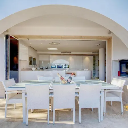 Mit Privatpool Fuer 10 Personen Ca 543 Qm In Portals Nous, Mallorca Suedwestkueste Von Mallorca Feriehus Portals Nous (Mallorca)