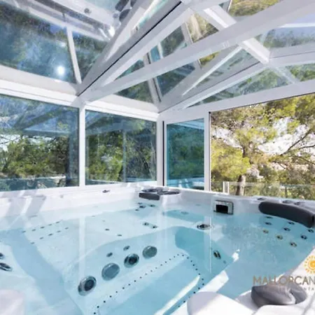 Mit Privatpool Fuer 10 Personen Ca 543 Qm In Portals Nous, Mallorca Suedwestkueste Von Mallorca Feriehus