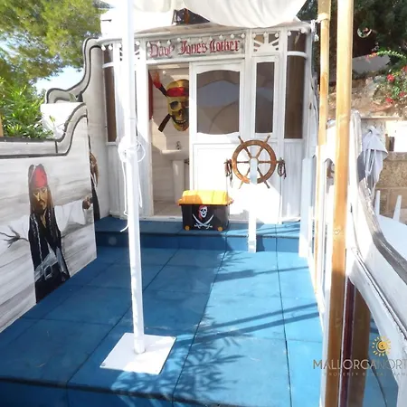 Feriehus Mit Privatpool Fuer 10 Personen Ca 543 Qm In Portals Nous, Mallorca Suedwestkueste Von Mallorca *