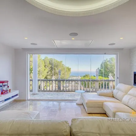 Mit Privatpool Fuer 10 Personen Ca 543 Qm In Portals Nous, Mallorca Suedwestkueste Von Mallorca Feriehus Portals Nous (Mallorca)